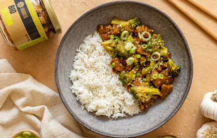 Fitness recept: Seitan s brokolicou v ázijskej omáčke